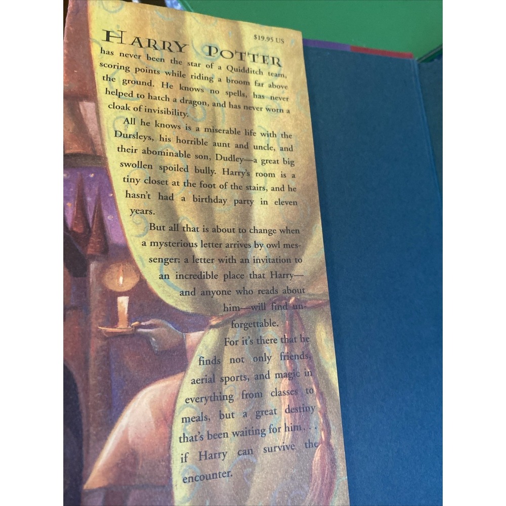 Harry Potter and the Sorcerer's Stone First Edition Hardcover - Picture 2 of 8